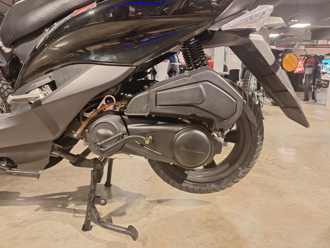 Moto Zanella Cruiser X 150