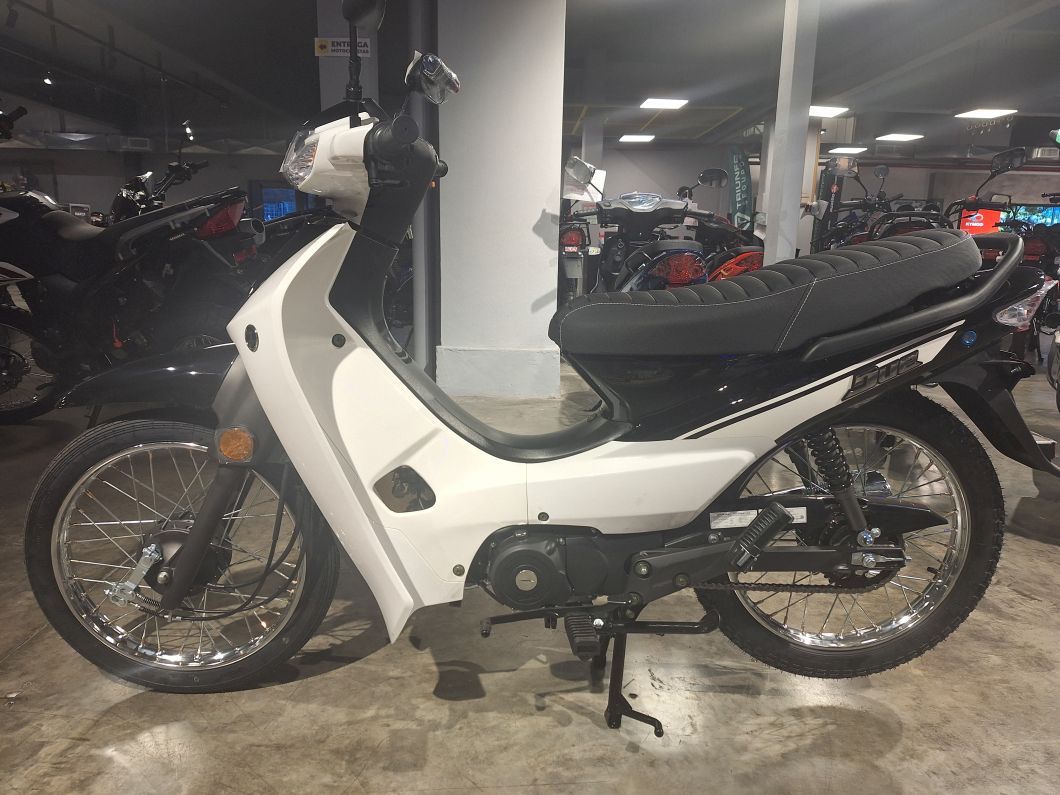 Moto Zanella Due 110 Classic 