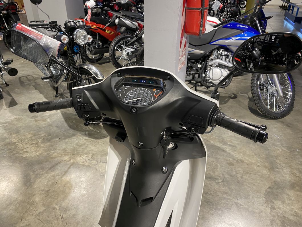 Moto Zanella Due 125 Sport 