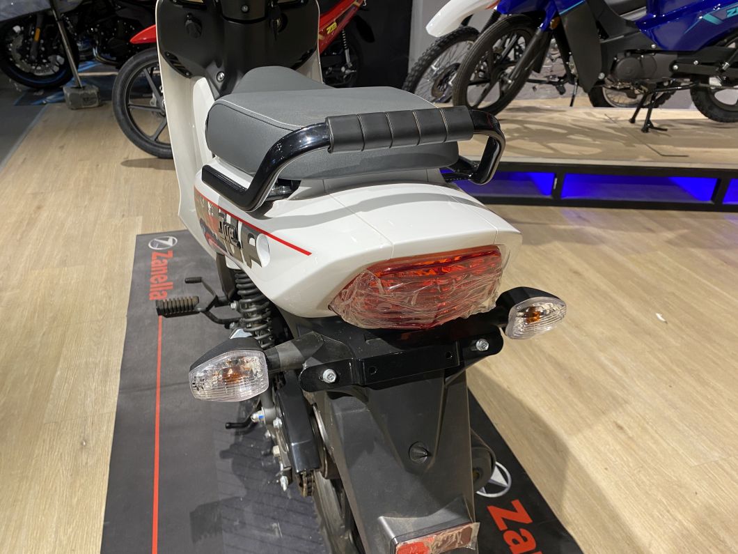 Moto Zanella Due 125 Sport 