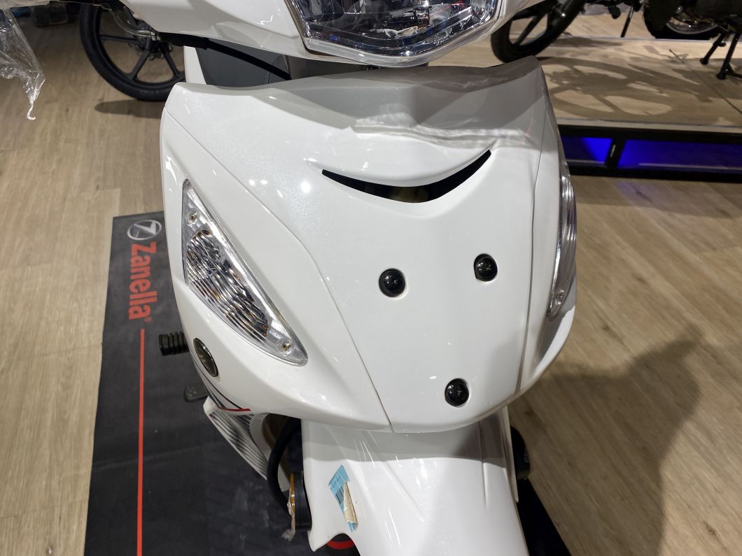 Moto Zanella Due 125 Sport 