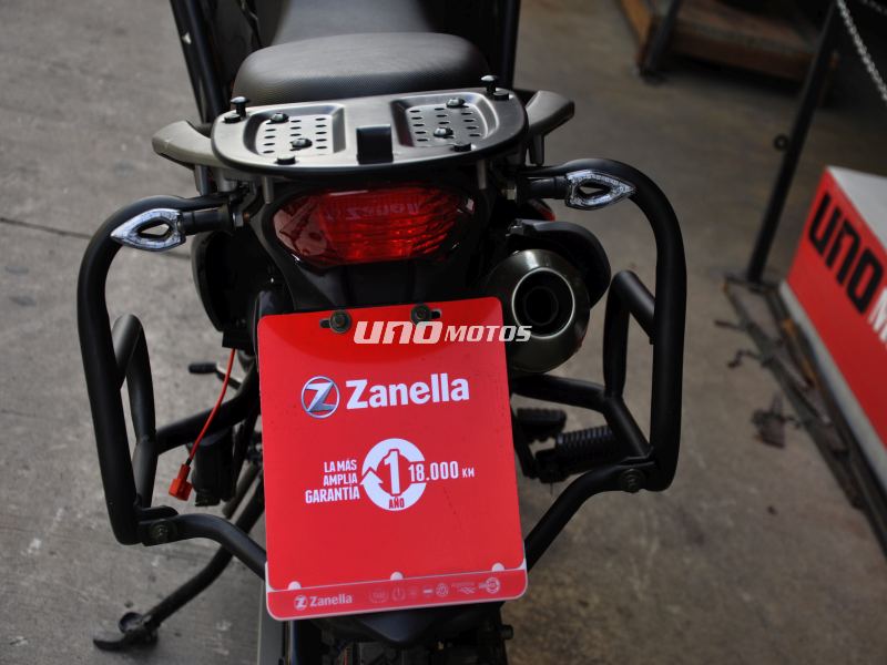 Moto Zanella ZR GTA 250 CON PORTABAULES - Outlet