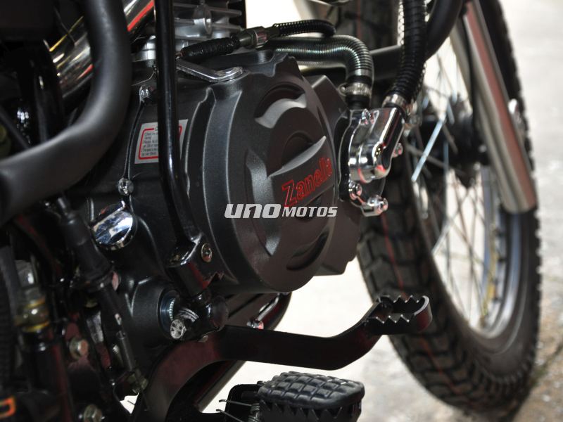 Moto Zanella ZR GTA 250 CON PORTABAULES - Outlet