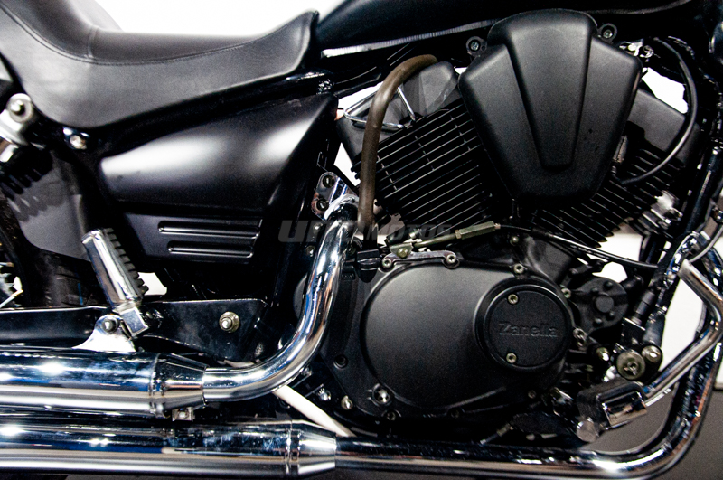 Moto Zanella Patagonian Eagle 250 ii Shadow Motor en V