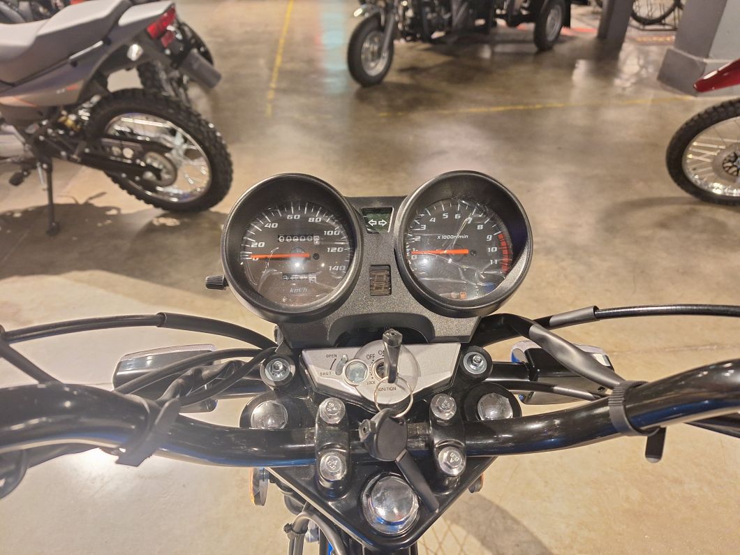 Moto Zanella RX 150 Base