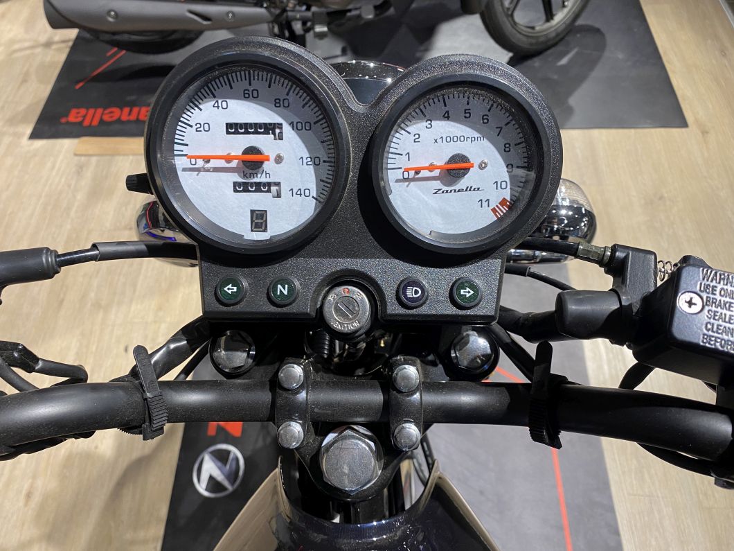 Moto Zanella Sapucai 150 F