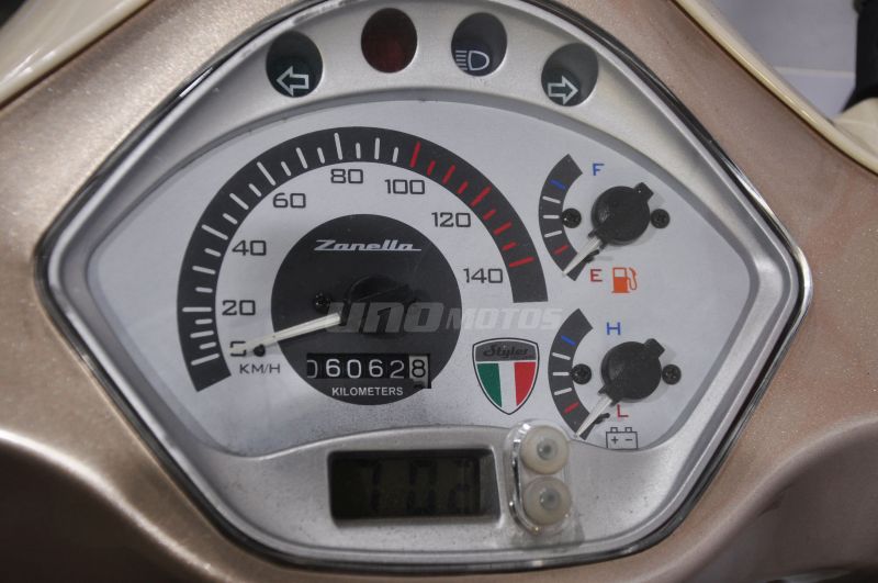 Moto Zanella styler 150 exclusive z3 2018, 2456 km INT 21952 no usar