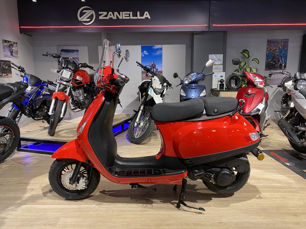 Moto Zanella Styler Exclusive 150 Dark 
