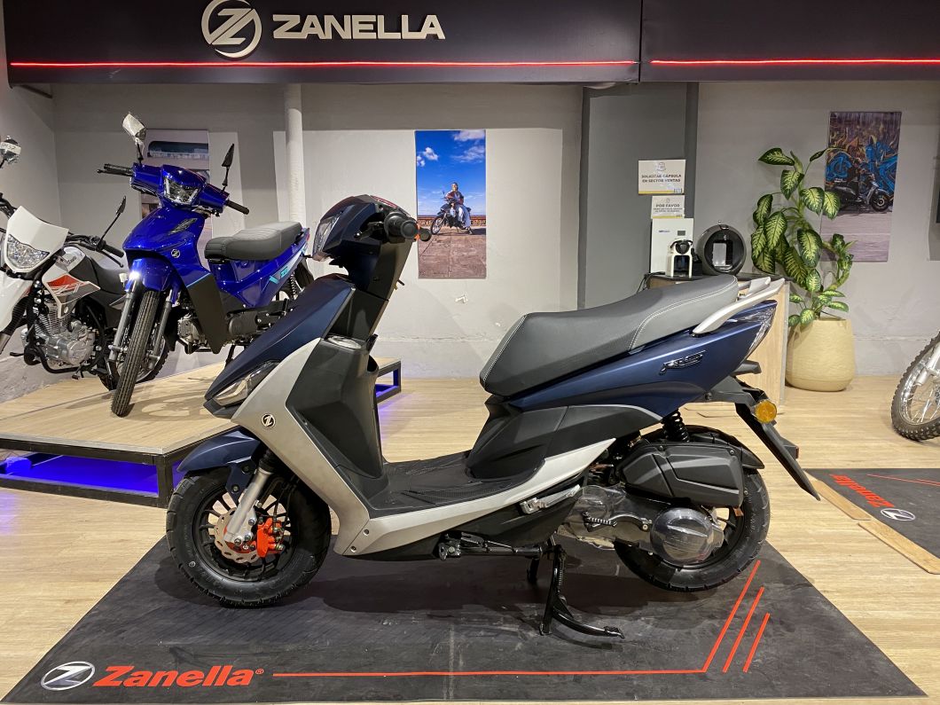 Moto Zanella Styler 150 Rs Scooter