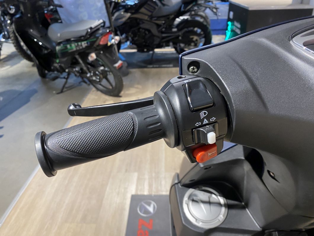 Moto Zanella Styler 150 Rs Scooter