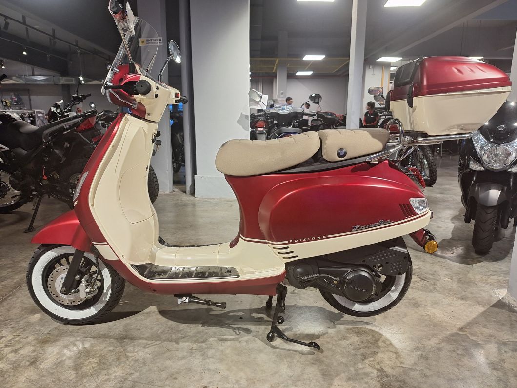 Moto Zanella Exclusive 150 Edizione