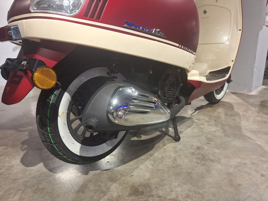 Moto Zanella Exclusive 150 Edizione