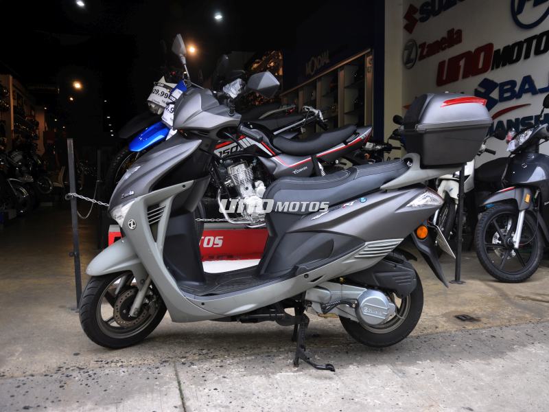 Moto Zanella Styler 150 RT Usada 2018 con 1910km INT 17610