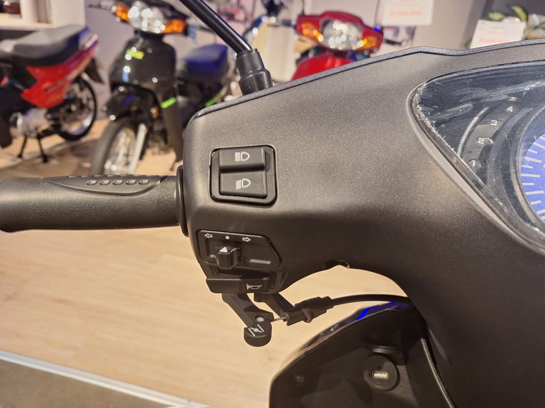 Moto Zanella ZB 110 Base