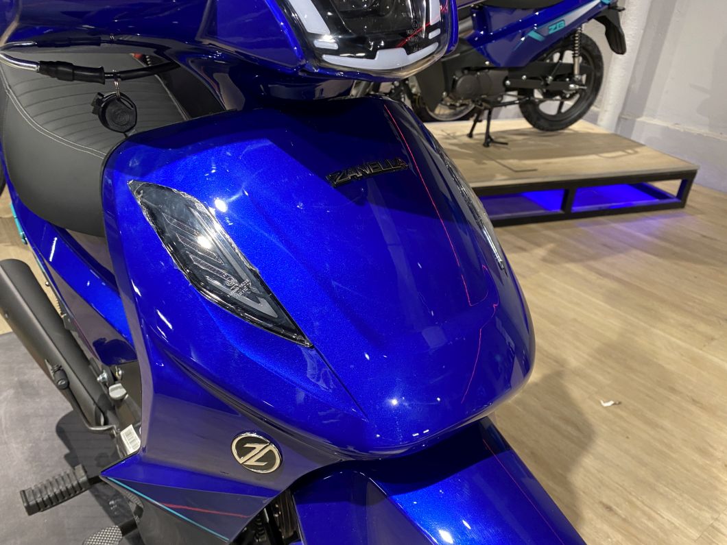 Moto Zanella ZB 110 Full