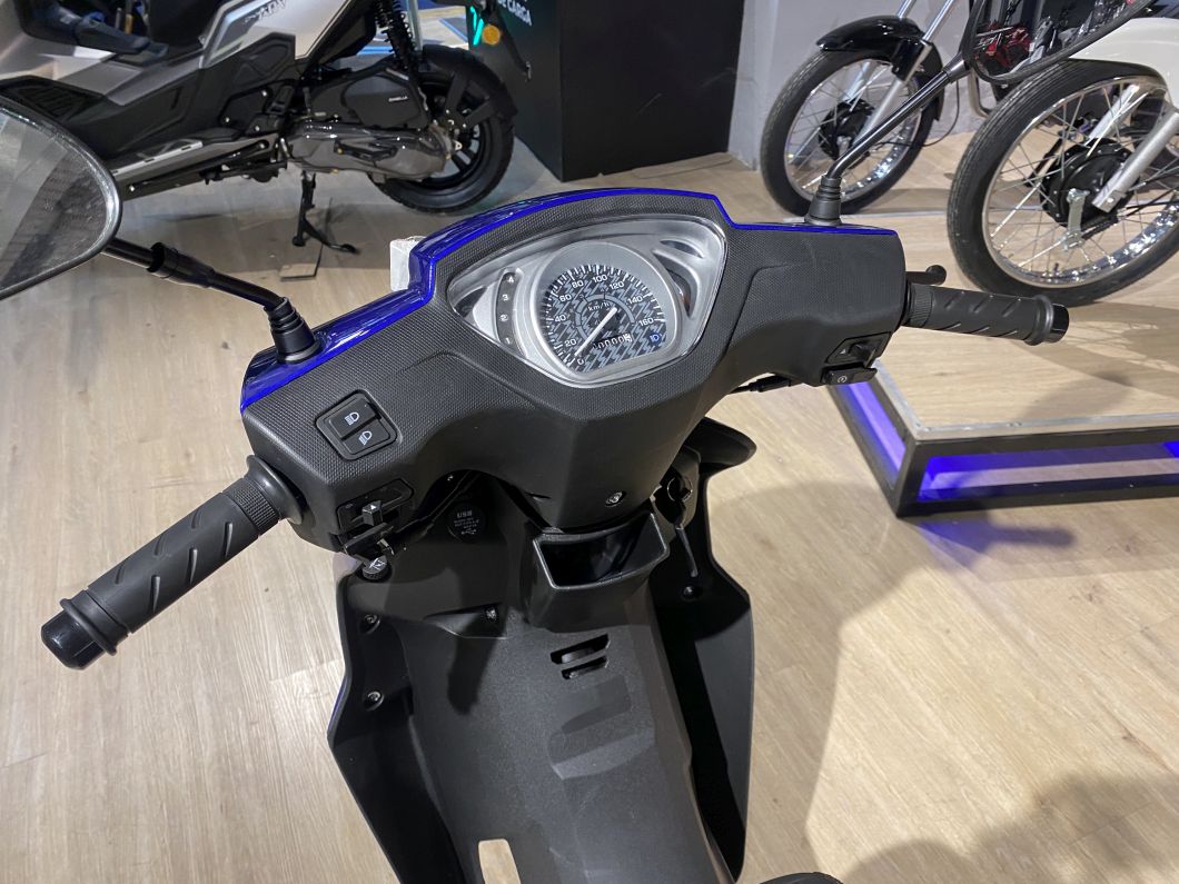 Moto Zanella ZB 110 Base
