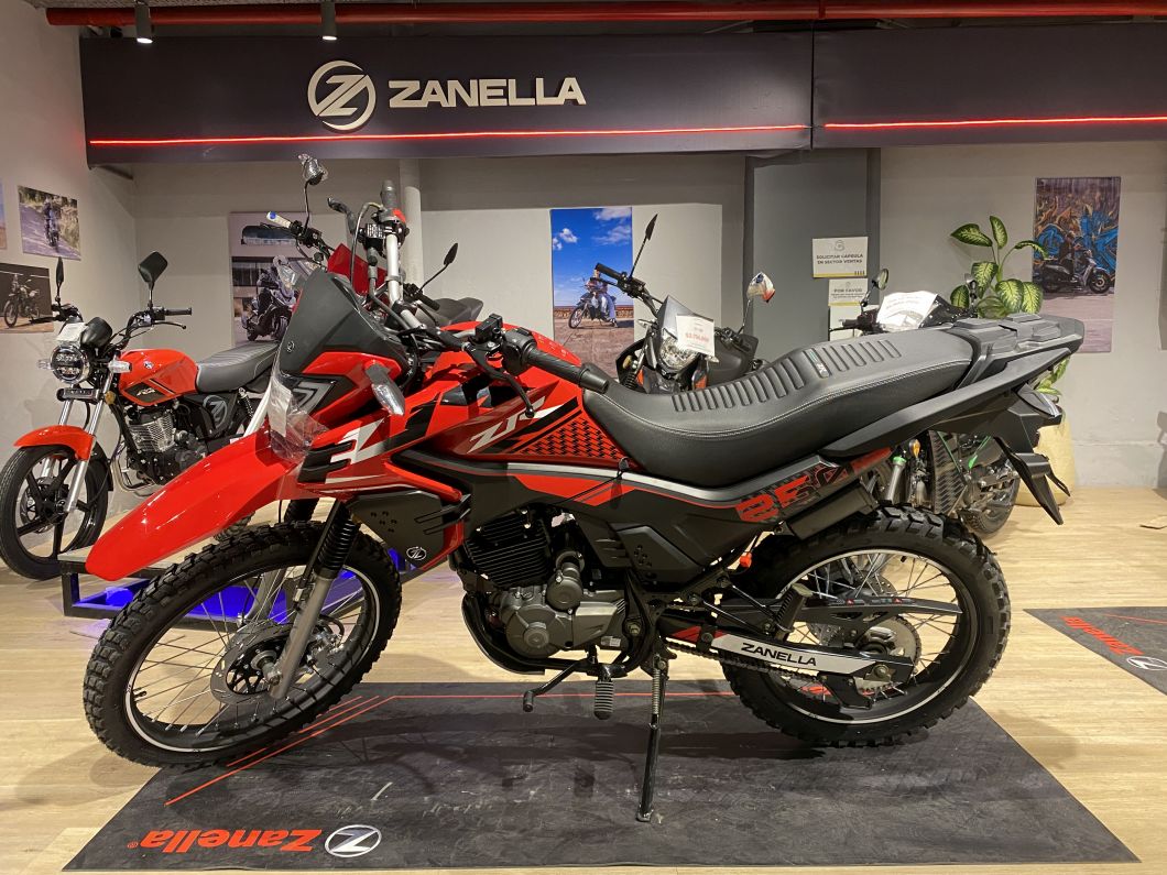 Moto Zanella ZR 250 OHC 2026