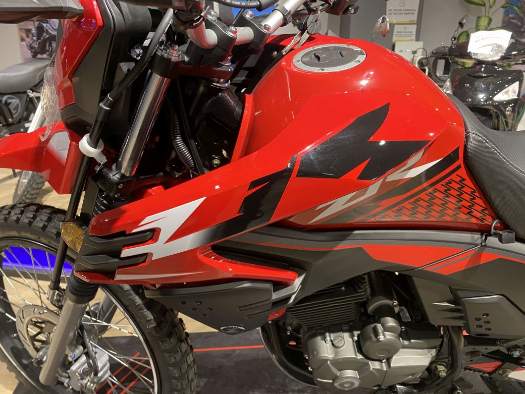 Moto Zanella ZR 250 OHC 2026