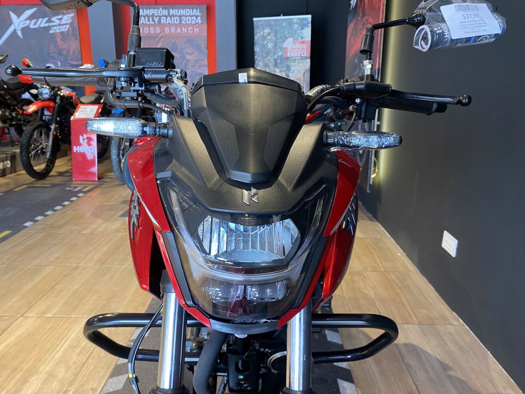 Moto Hero Hunk 150 Xtec 2026