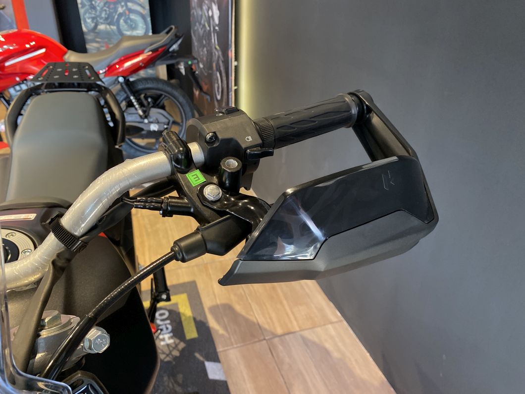 Moto Hero Xpulse 200 FI 2026