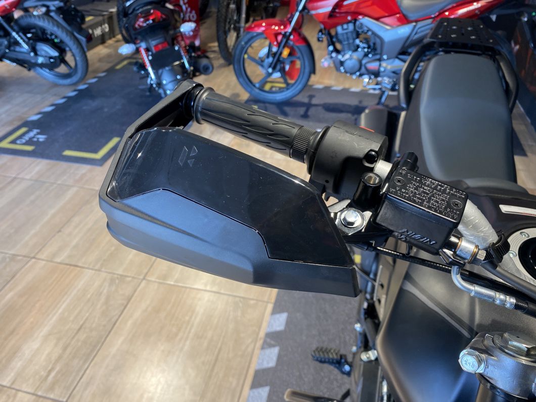 Moto Hero Xpulse 200 FI 2026
