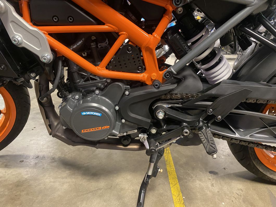 Moto Ktm Duke 200 usado 2024 con 2900 km 1M int 53988