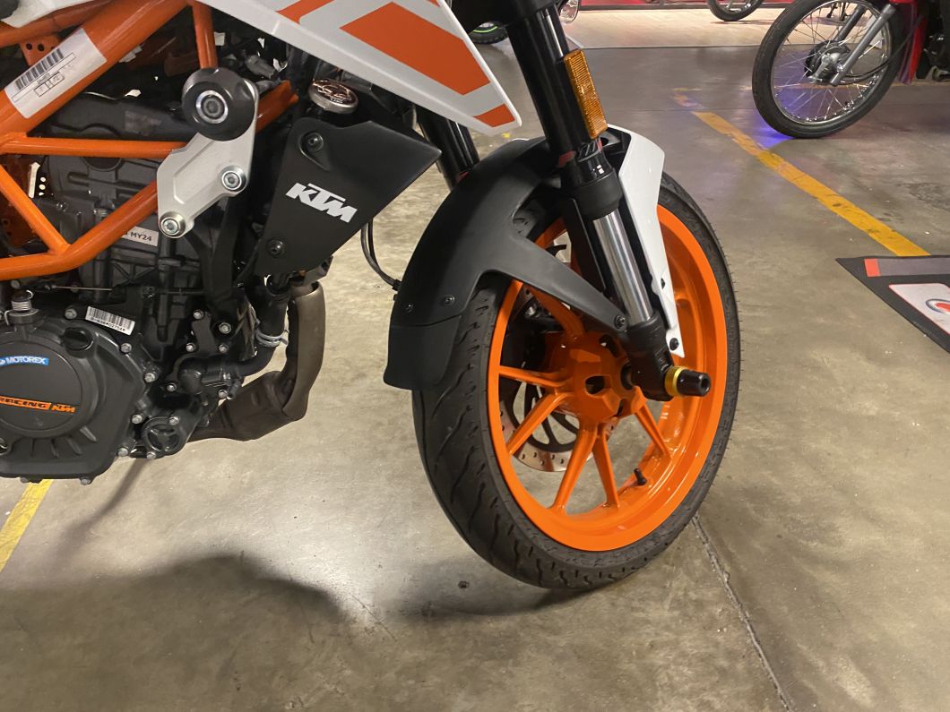 Moto Ktm Duke 200 usado 2024 con 2900 km 1M int 53988