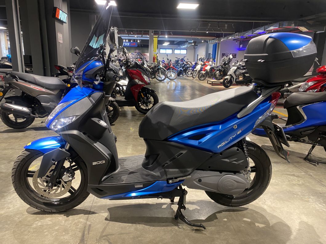 Moto Kymco Agility 200 usado 2025 con 3358 km 1M