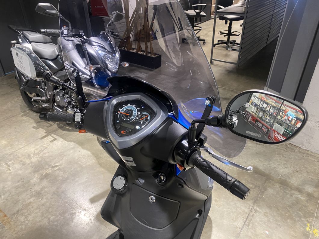 Moto Kymco Agility 200 usado 2025 con 3358 km 1M