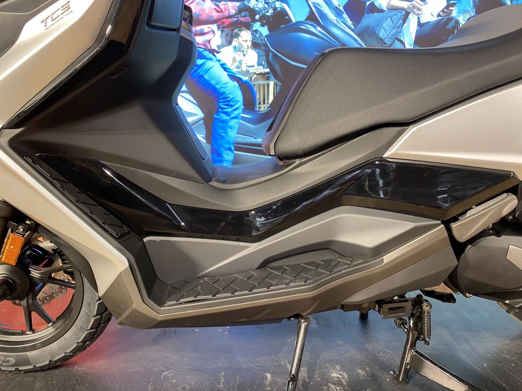 Moto KYMCO 350 DTX