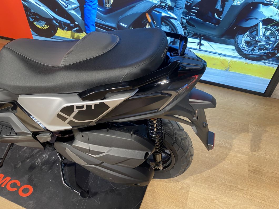Moto KYMCO 350 DTX