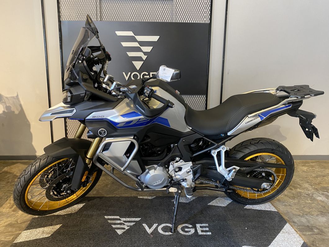 Moto Voge 900 DSX
