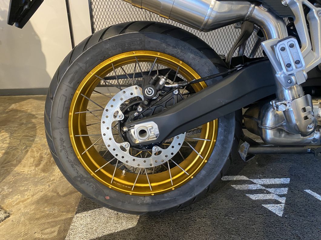 Moto Voge 900 DSX