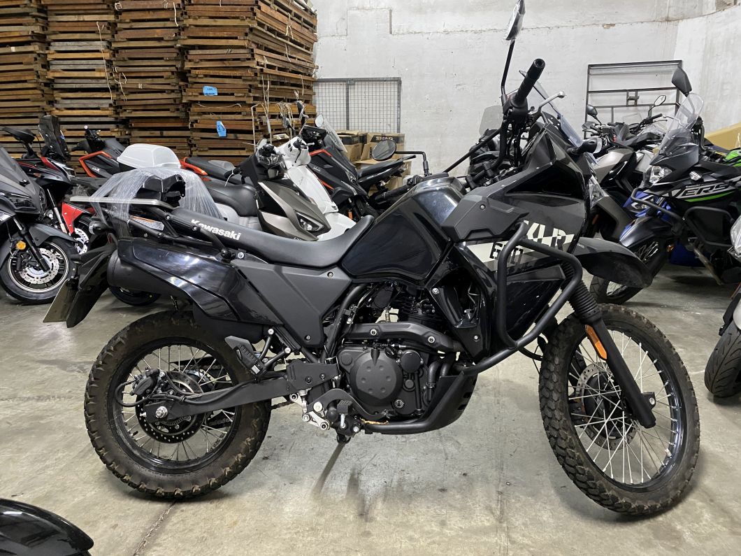 Klr 650 usado 2025 con 420 km 1M (1) [M4201]