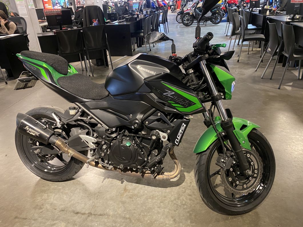 Z 400 usado 2021 con 21000 km 1M (1) [M3993]